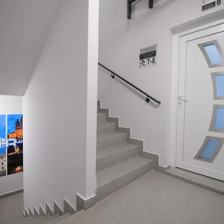Hr Apartmanhaz 埃格尔