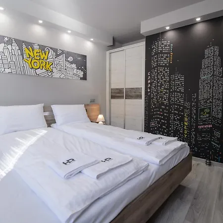 Hr Apartmanhaz Lejlighed *