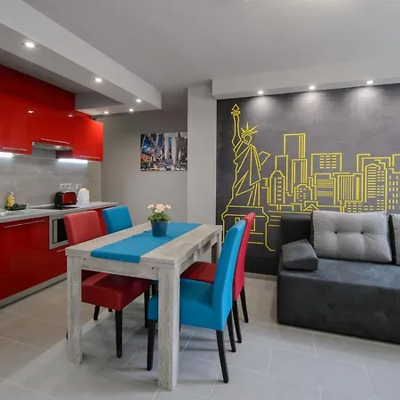 Hr Apartmanhaz Lägenhet *