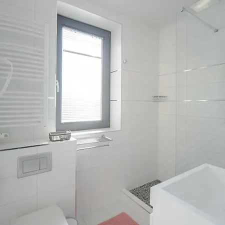 Hr Apartmanhaz * Eger